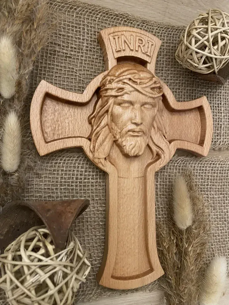 Drevený Krížik Ježiš II.