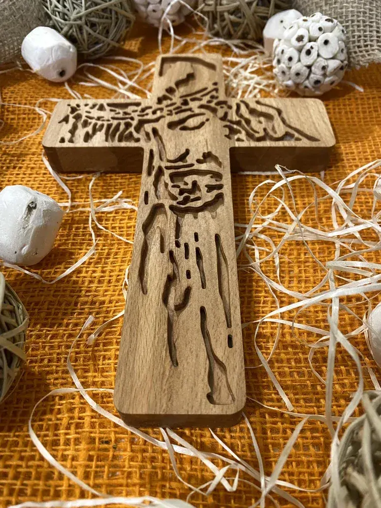 Drevený Krížik Ježiš IV. malý