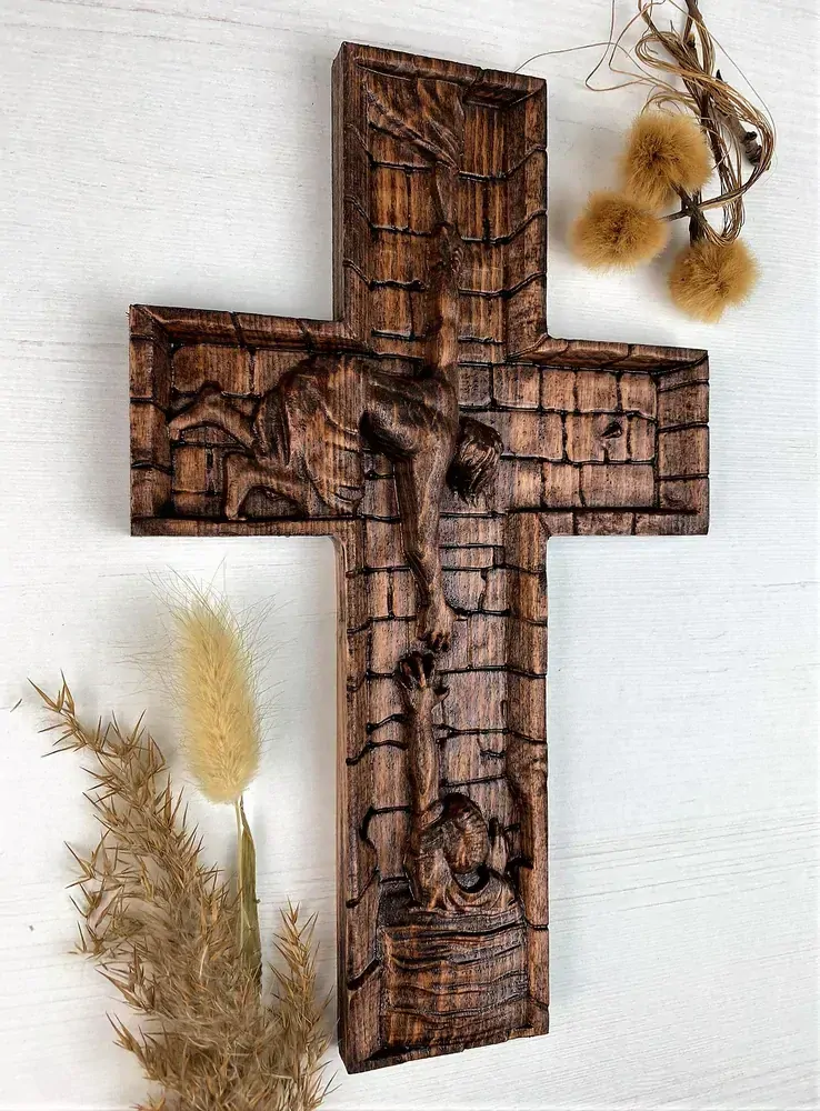 Drevený kríž Dôvera