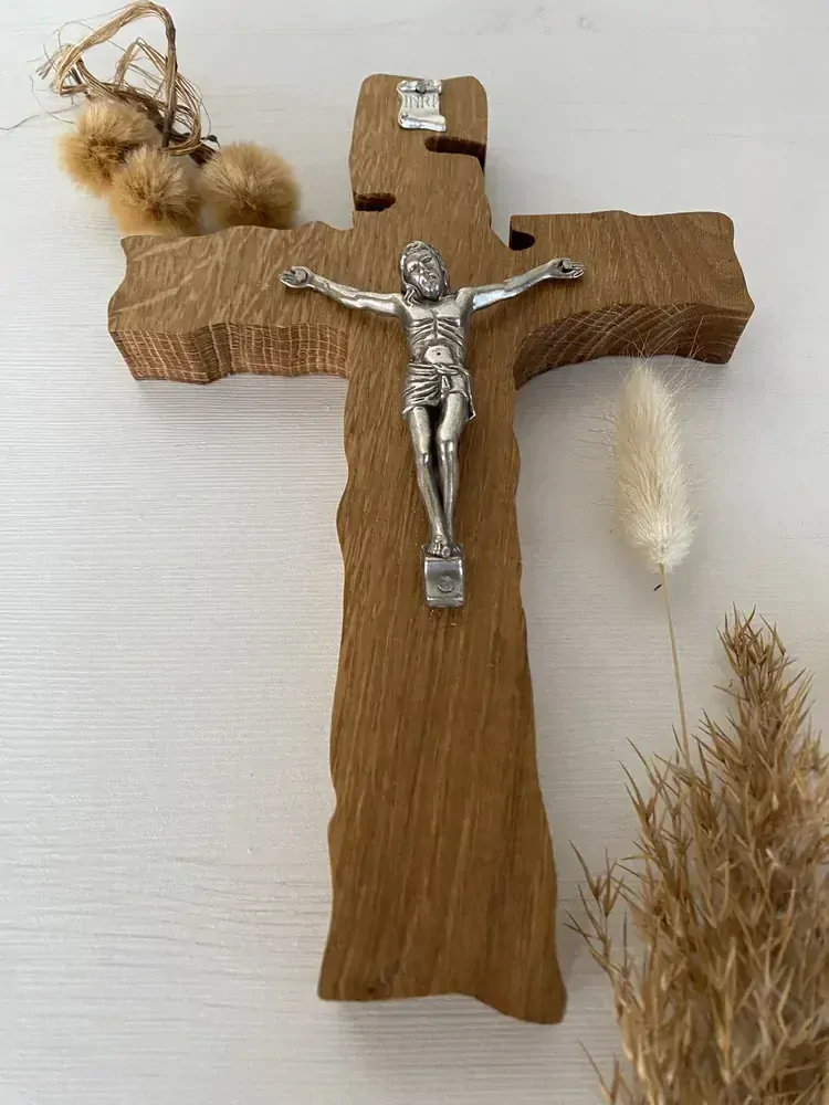 Drevený kríž Umučenie VIII.