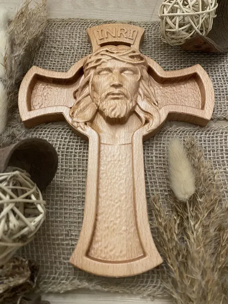 Drevený Krížik Ježiš II.