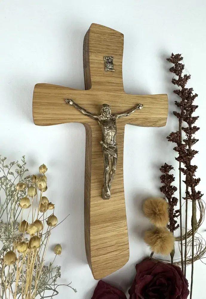 Drevený kríž Umučenie VII.